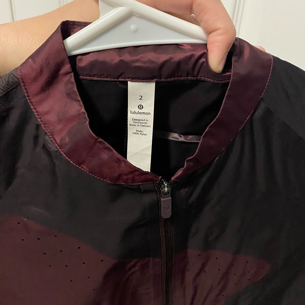 Lululemon zip up - Picture 4 of 4